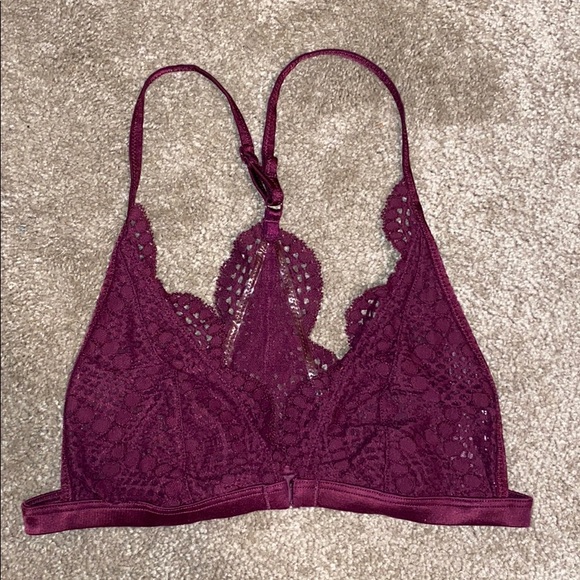 LAST CHANCE!! Purple VS bralette